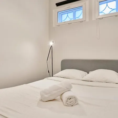 4 Bedroom With Parking ! Lille