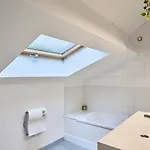 4 Bedroom With Parking !