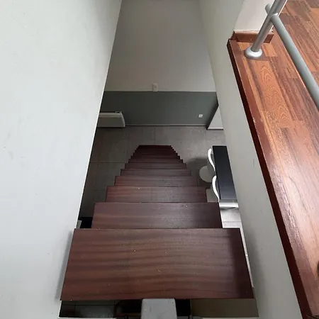 4 Bedroom With Parking ! *